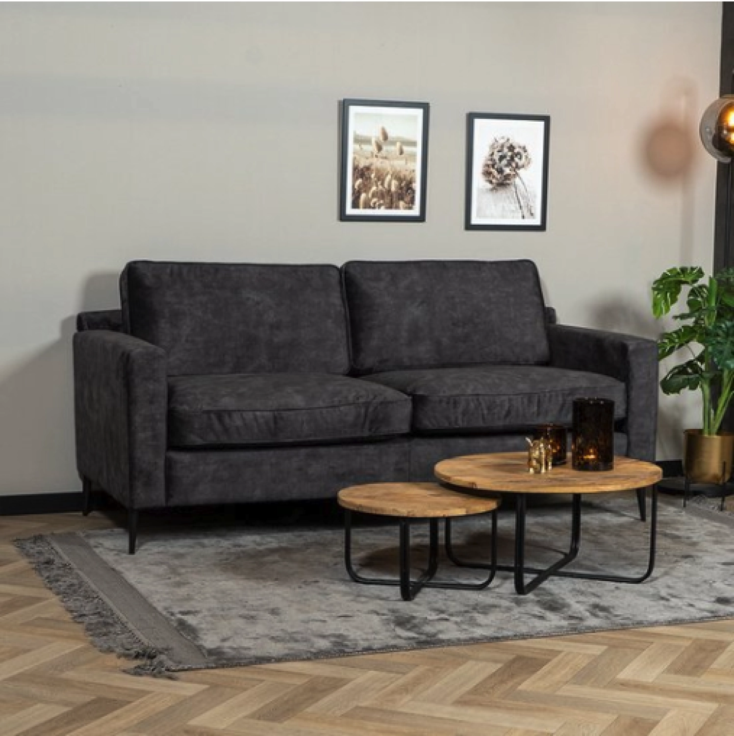 Sofa 2,5 Sitzer (antraciet) mieten? Mieten Sie bei KeyPro Möbelverleih!