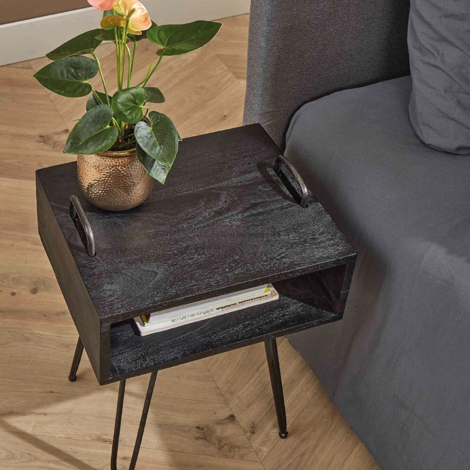 Rent your Bedside table Yucon at Keypro! Rent a Bedside table Yucon? Rent at KeyPro furniture rental!
