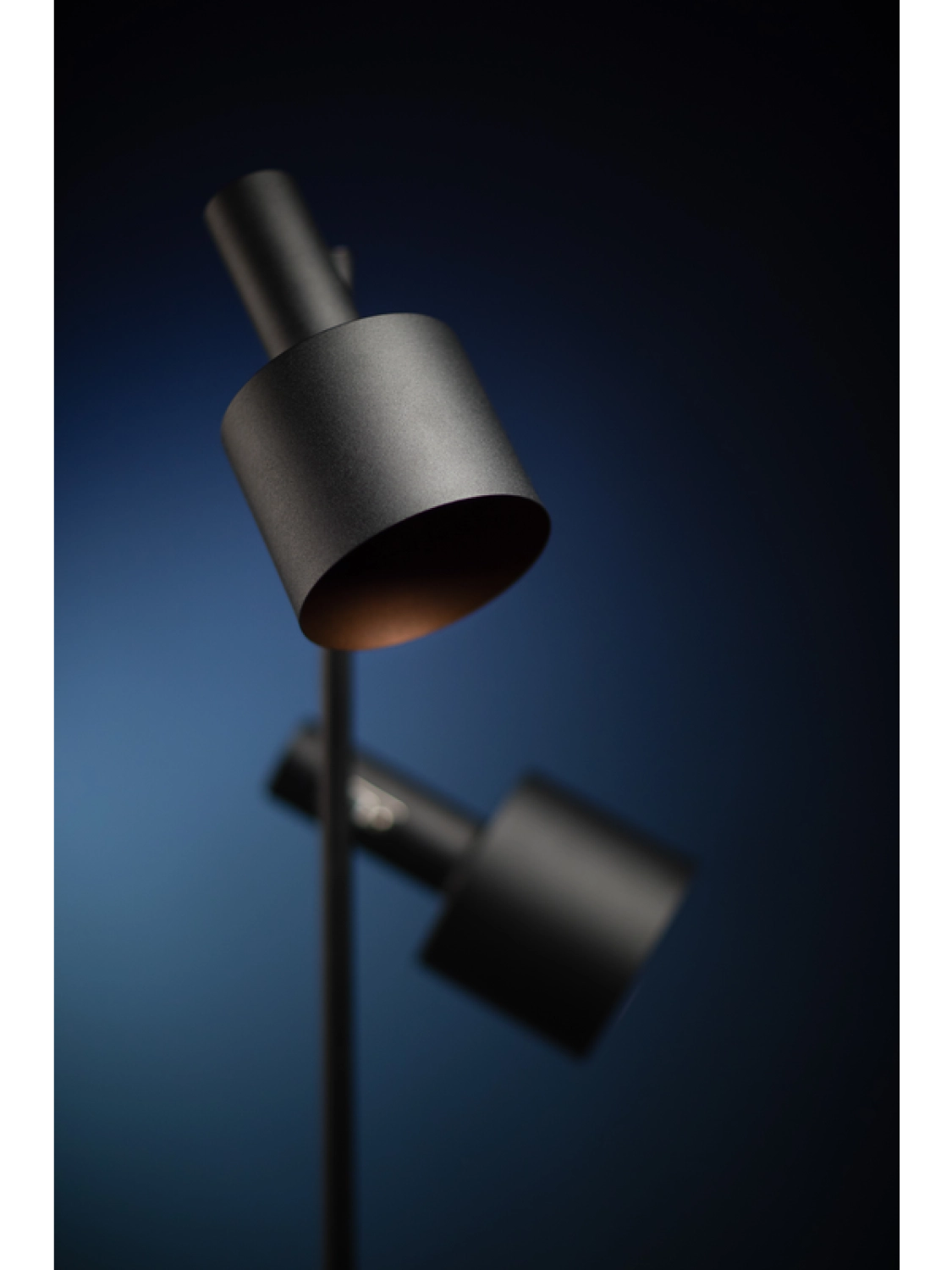 Rent your Floor lamp Shine at Keypro! Rent a Floor lamp Shine? Rent at KeyPro furniture rental!