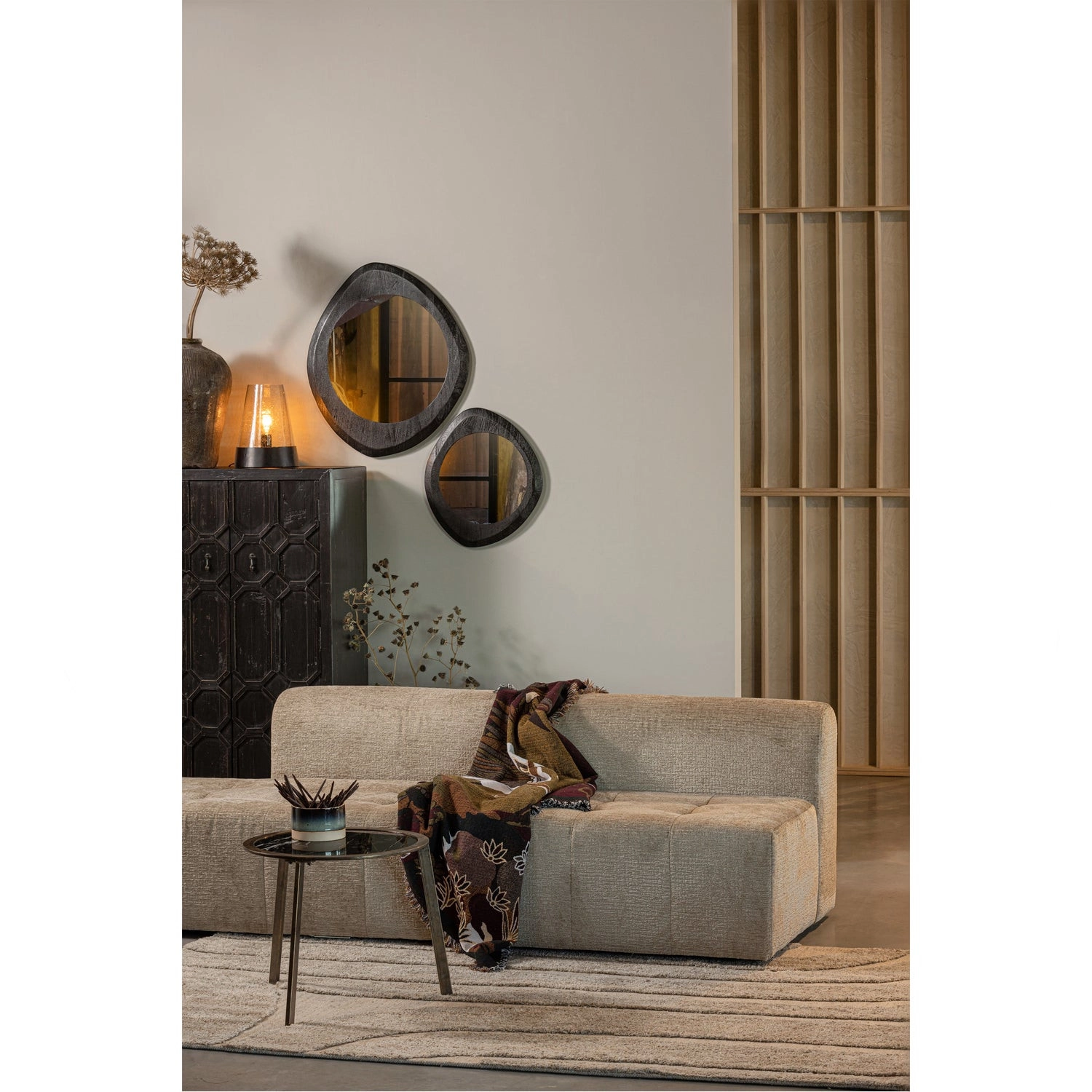 Rent a Rug Inure (army)? Rent at KeyPro furniture rental!