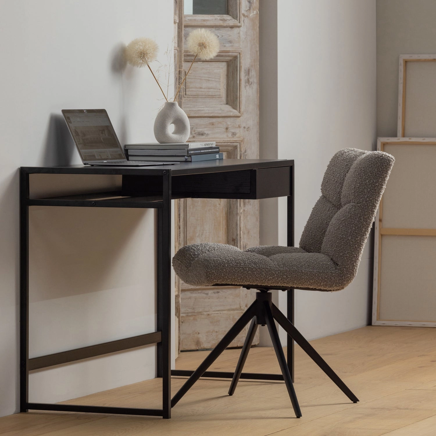 Rent a Dining chair vinny (sand)? Rent at KeyPro furniture rental!