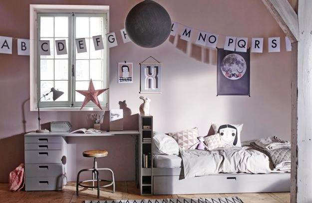 Rent a Stool Spider (gray)? Rent at KeyPro furniture rental!